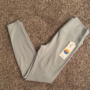Vuori Chalk Blue Performance Leggings Chilled Out